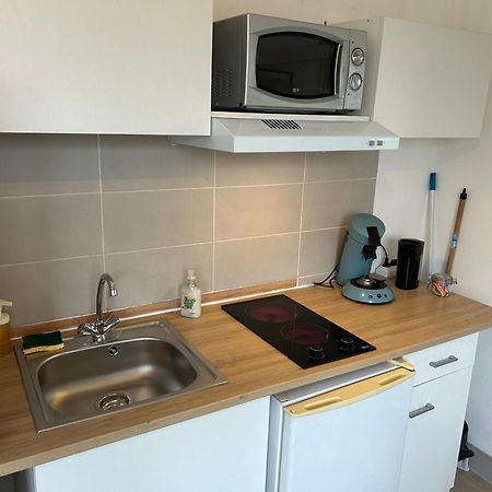 Le Petit Cube - Residence Standing - Centre Ville - Gare Троа Екстериор снимка